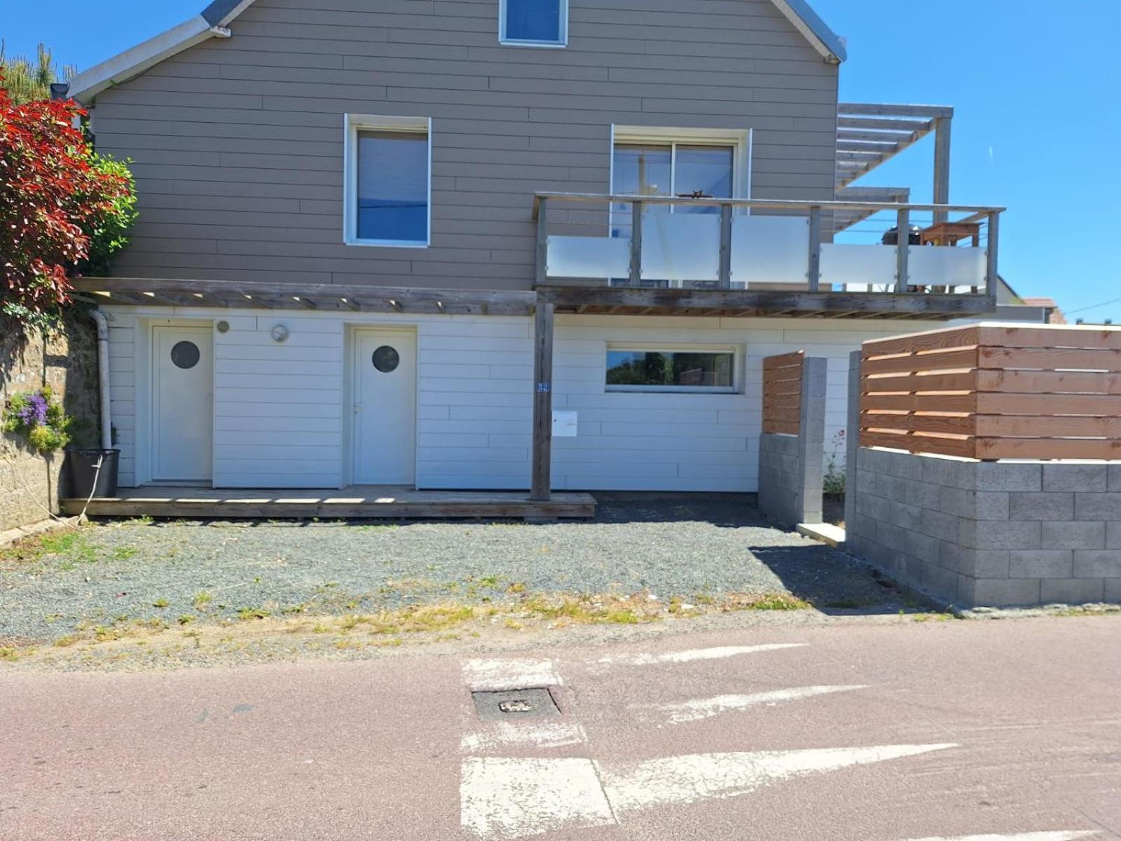 Moderne Avec Terrasse - Proche